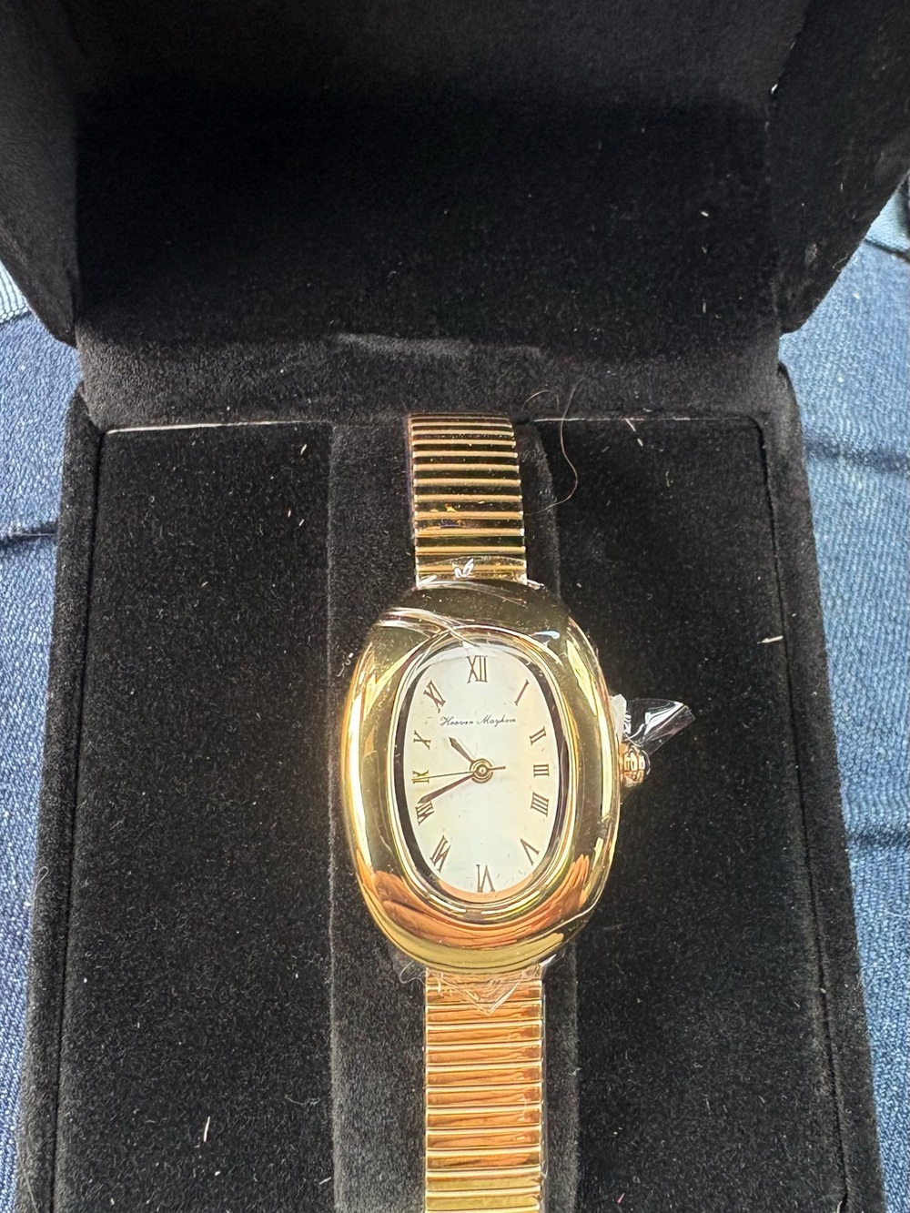 Heaven Mayhem Amara Women’s Watch in gold plated stainless steel